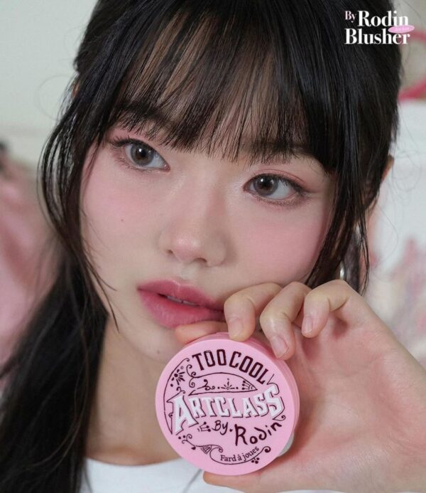 Phấn Má Hồng Too Cool For School 9.5g - Image 2