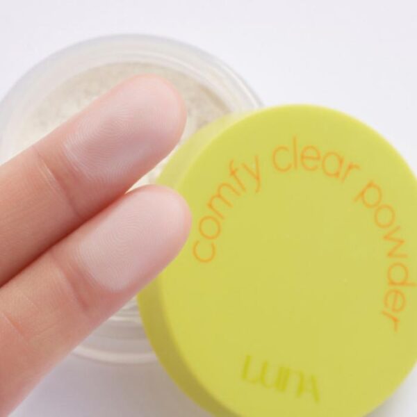 Phấn Bột Luna Comfy Clear Powder 8g - Image 6