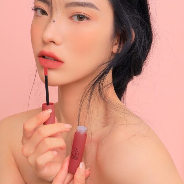 Son 3CE Blurring Liquid - Image 25