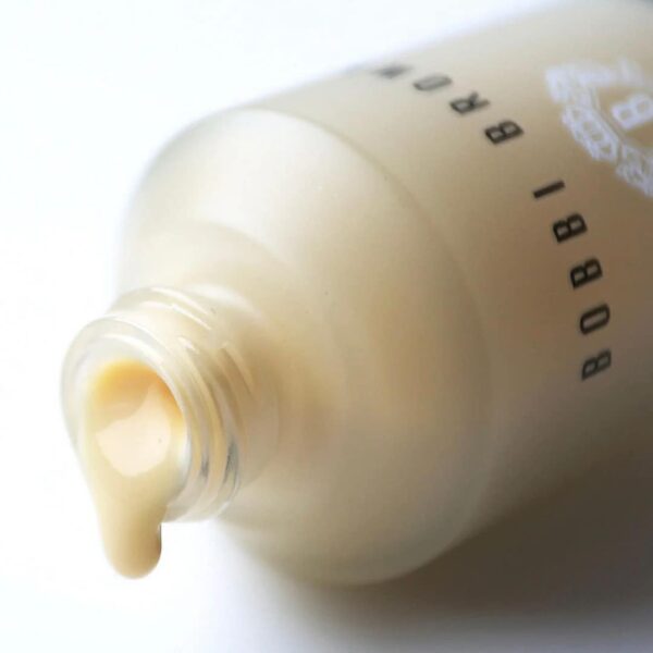 Kem Lót Bobbi Vitamin Enriched Smoothing Serum 30ml - Image 3