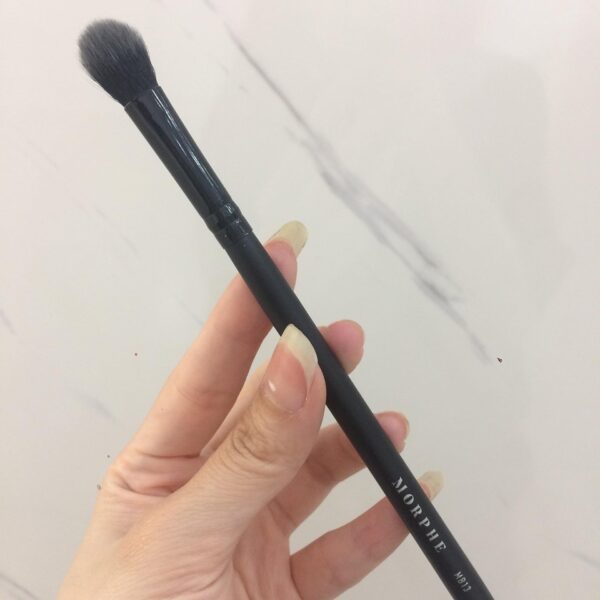 Cọ Che Khuyết Điểm Morphe MB13