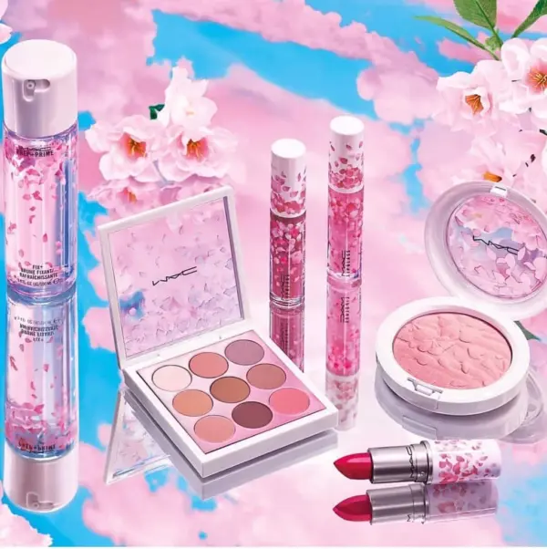 Xịt Makeup Mac Sakura Cherry Blosssom 100ml