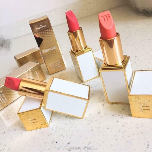 Son Tom Ford Vỏ Trắng - Image 2