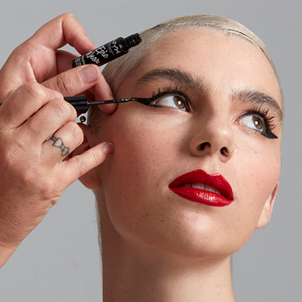 Kẻ Mắt NYX Epic Wear Eye & Body Liquid Liner - EWSPLL01 Black - Image 3