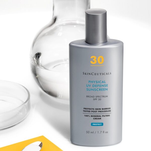 KCN Skinceuticals Physical Fusion UV Defense sunScreen 50ml CT