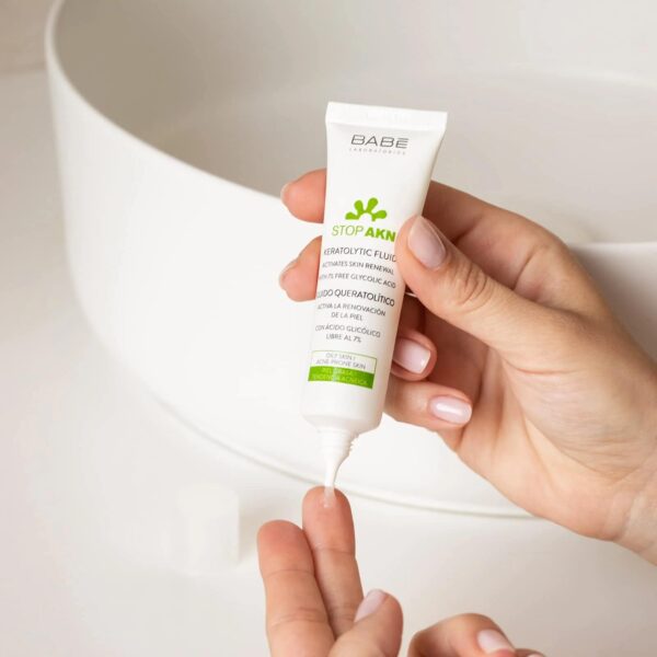 Kem Dưỡng BABE Stop AKN Mattifying Hidratante 50ml - Image 6