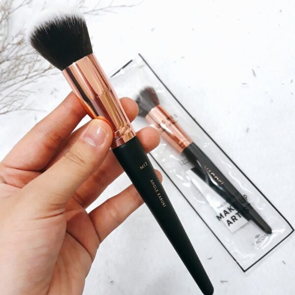 Cọ Vacosi - M17 - Image 2