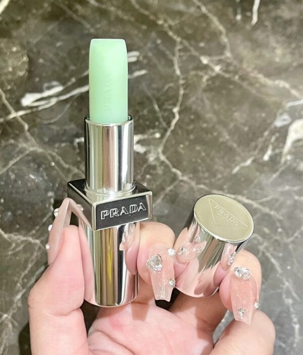 Son Dưỡng Prada Balm Lip Optimizing Care - Image 3