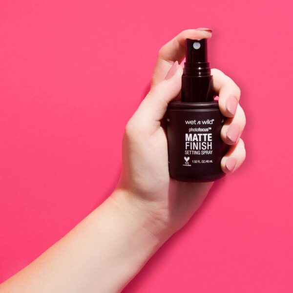 Xịt Make Up Wet N Wild Photocus Matte Finish 45 ml - Image 3