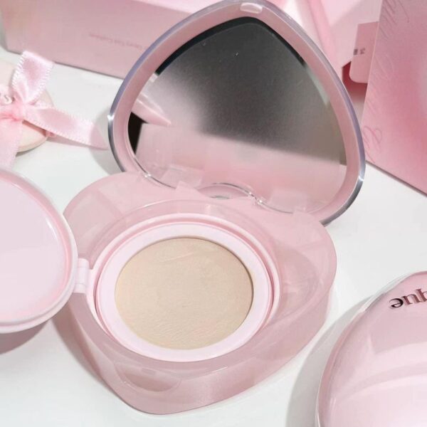 Cushion Dasique Water Dewy Gel Heart Edition - Image 4