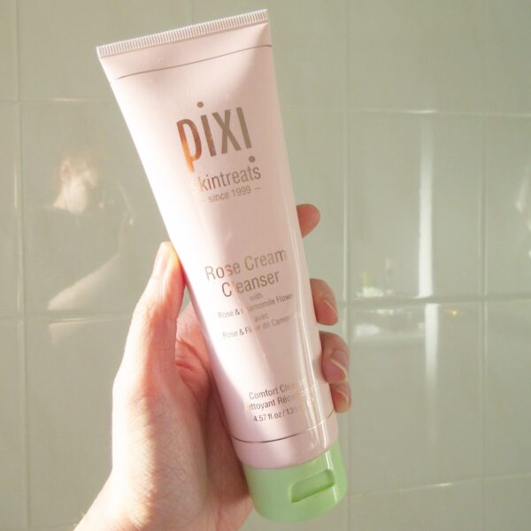 Sữa Rửa Mặt Pixi Rose Cream Cleanser 135ml - Image 5