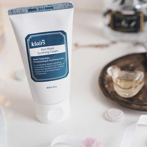 Kem Dưỡng Klairs Rich Moist Soothing Cream 60ml - Image 5