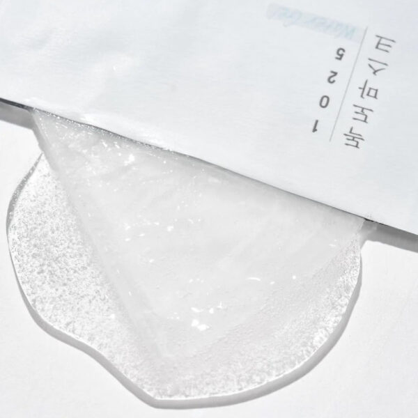 Mặt Nạ Round Lab 1025 Dokdo Hydrating Water Gel - Image 9