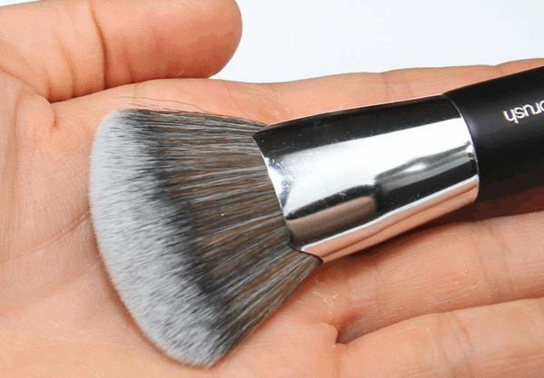 Cọ Phủ Phấn ELF Beautifully Bare Blending - Image 8