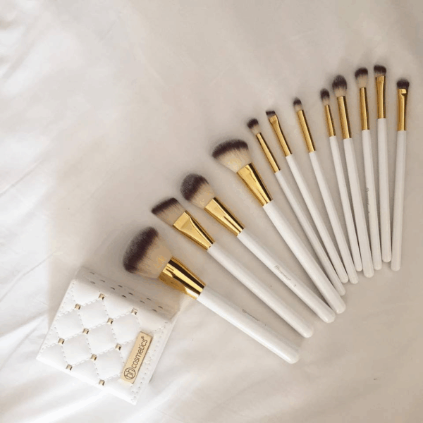 Bộ Cọ BH White Studded Elegance 12c - Image 17