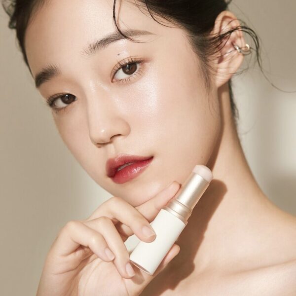 Hince True Dimension Radiance Balm - Image 4