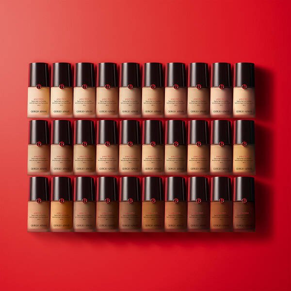 Kem Nền Giorgio Armani Power Fabric Foundation - Image 2