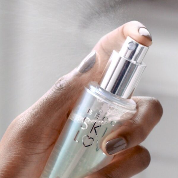 Xịt Makeup Becca Skin Love 70ml - Image 5