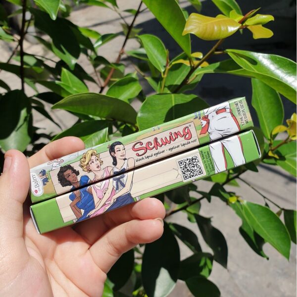 Kẻ Mắt The Balm Schwing Black Liquied Eyeliner 1.7ml - Image 4