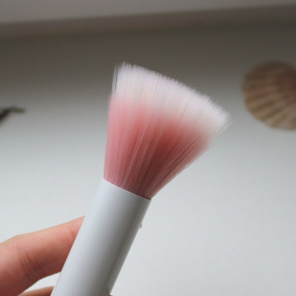 Cọ WNW Large Stipple - Image 6