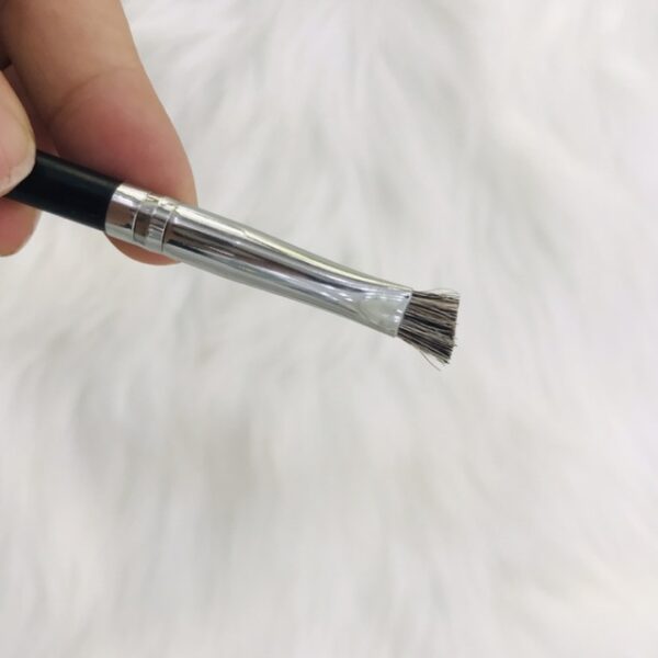 Cọ Chân Mày 2 Đầu Crown C413 - Image 3