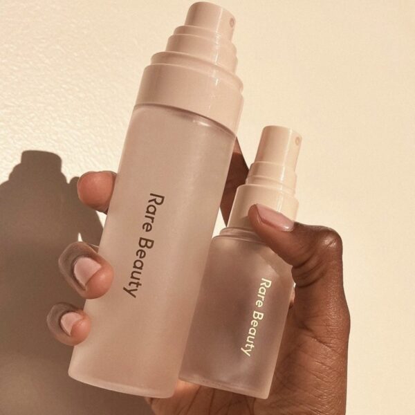 Xịt Makeup Rare Beauty Always An Optimist 4-in-1 Mist - Image 4