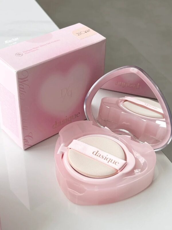 Cushion Dasique Water Dewy Gel Heart Edition - Image 3