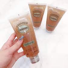 Tẩy Tế Bào Chết L'Occitane Almond Shower Scrub 200ml - Image 5