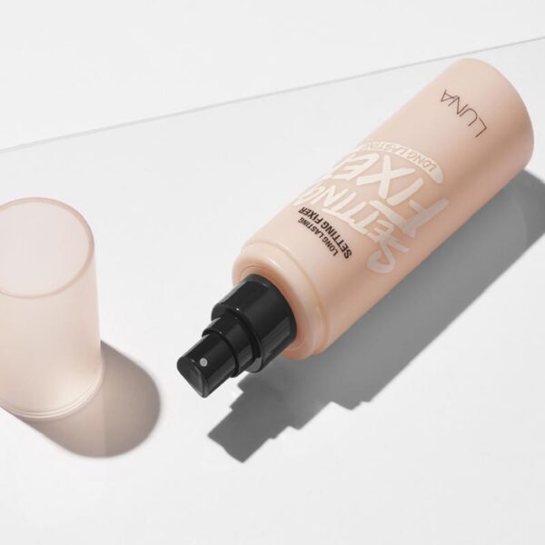 Xịt Makeup LUNA Long Lasting Setting Fixer 100ml - Image 5