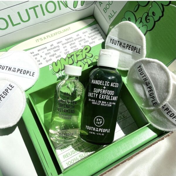 YTTP Mandelic Acid + Superfood unity exfoliant 118ml - Image 2