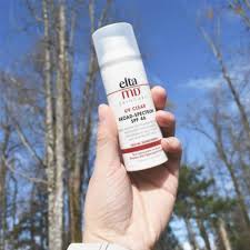 KCN Elta MD UV Broad-Spectrum SPF 40 - Image 3