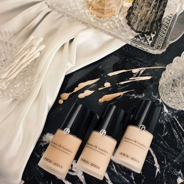 Kem nền Giorgio Armani Luminous - Image 6