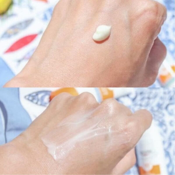 Kem Chống Nắng Eucerin Oil Control SPF 50+ PA+++ - Image 4