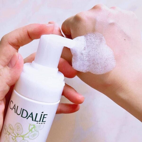 Sữa Rửa Mặt Tạo Bọt Caudalie Instant Foaming Cleanser 150ml - Image 2