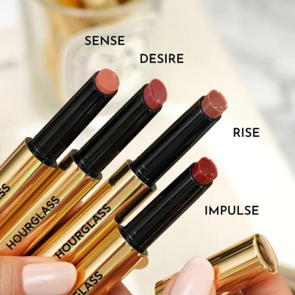 Son Dưỡng Hourglass Volumizing Glossy Stick - Image 4