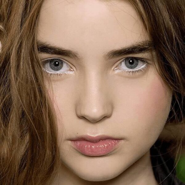 Kẻ Mắt Catrice Kohl Kajal - Image 8