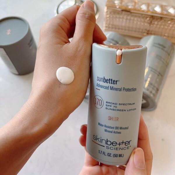 Kem Chống Nắng Skinbetter Sunbetter Sheer SPF 70 50ml - Image 5