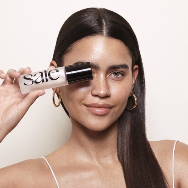 Kem Bắt Sáng Saie Glowy Super Gel 30ml - Image 2